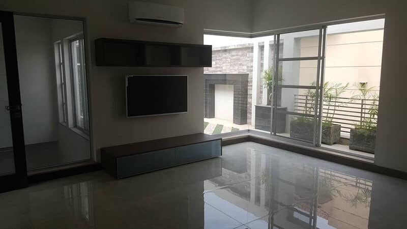 Pros and Cons of Homes with Basements